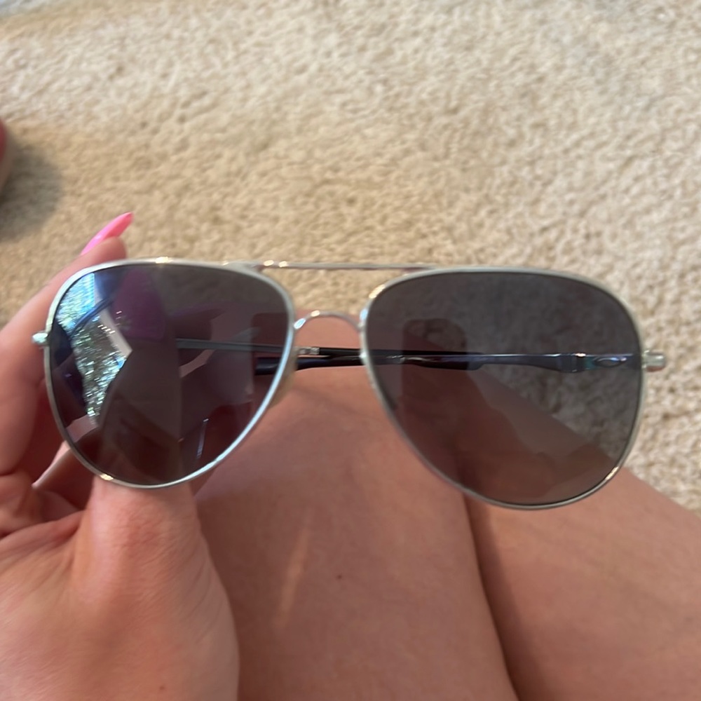 Authentic Women’s Oakley Sunnies